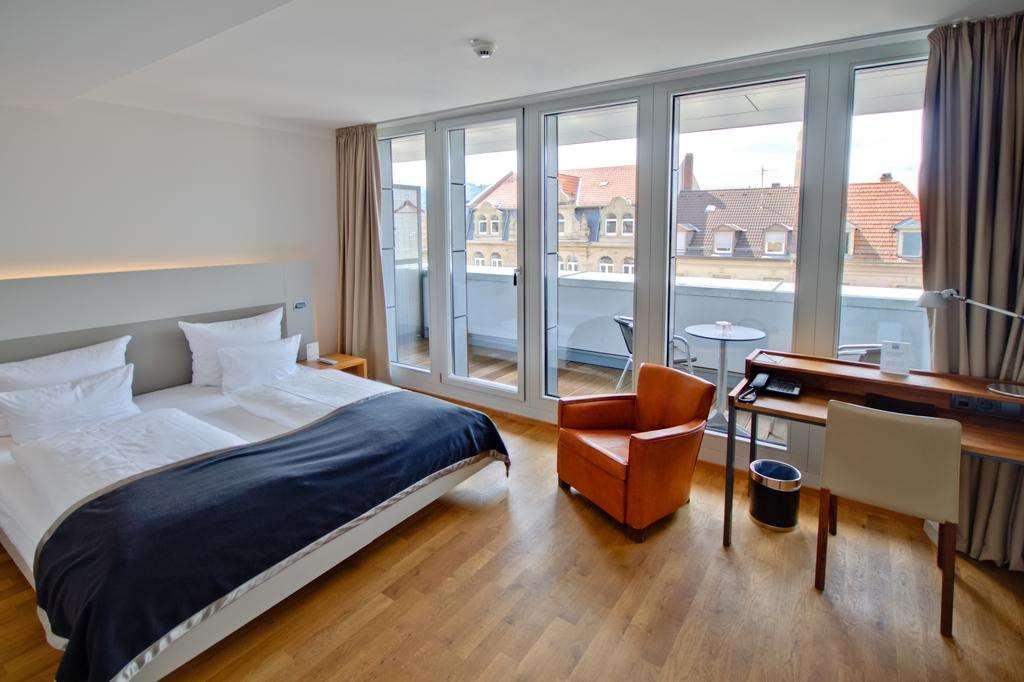 Qube Hotel Bahnstadt Heidelberg Pokoj fotografie
